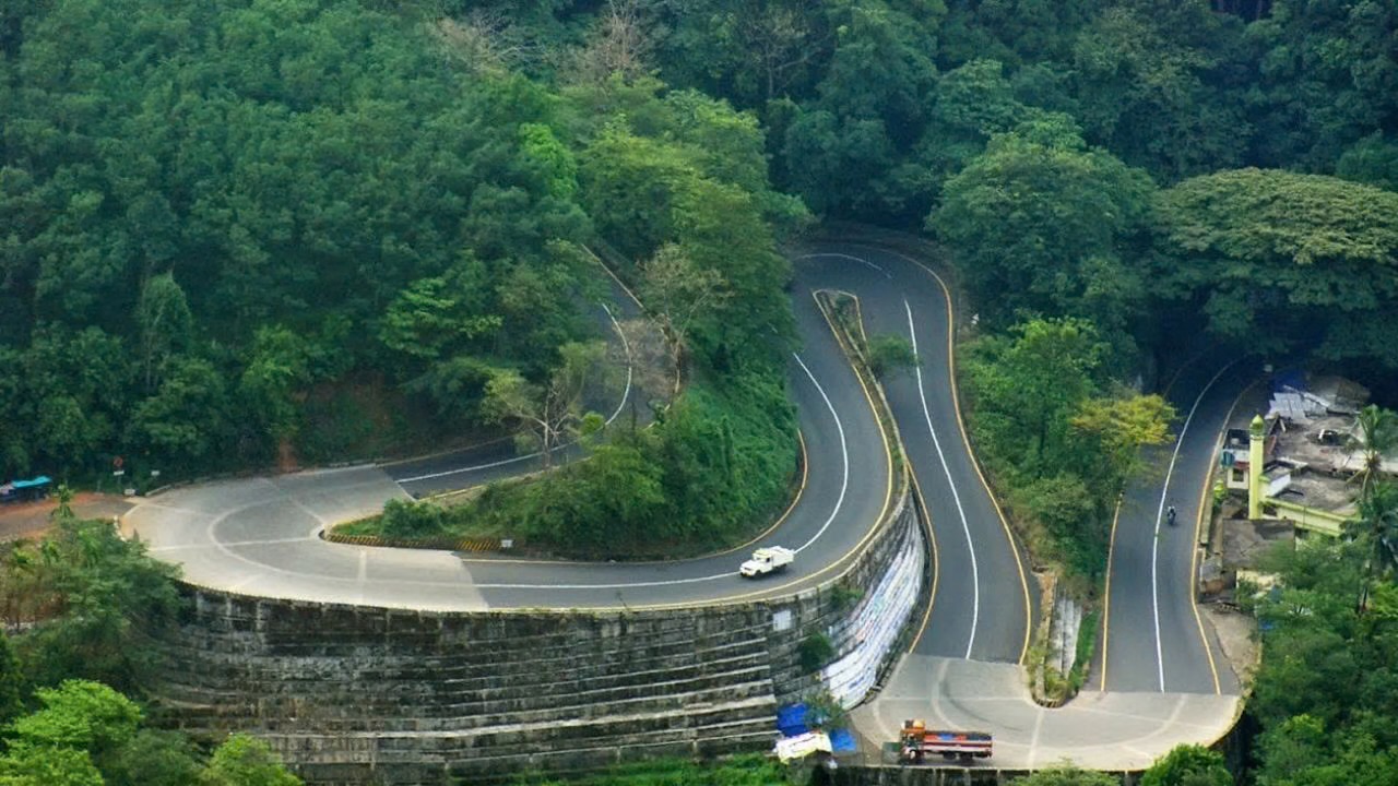 താമരശ്ശേരി ചുരത്തിൽ മൾട്ടി ആക്‌സിൽ വാഹനങ്ങൾക്ക് നിരോധനം