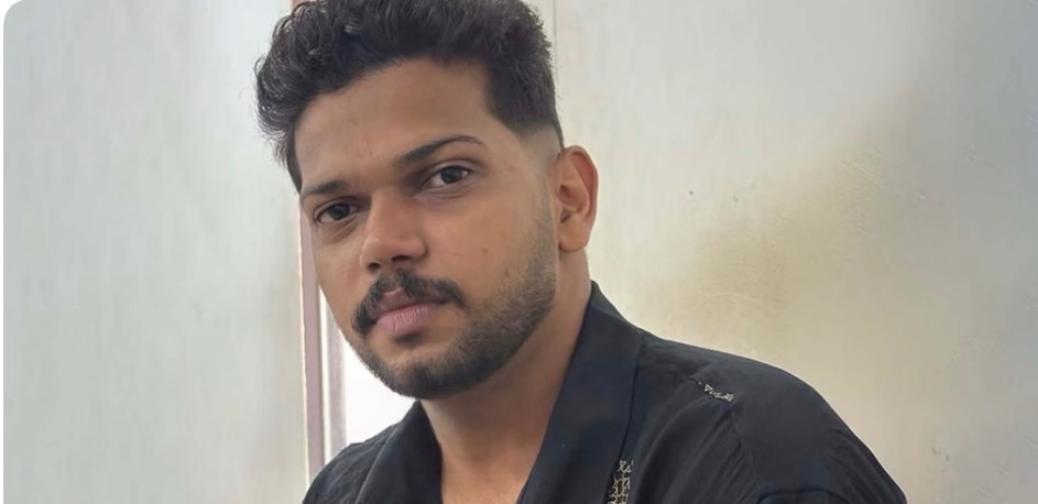 പതങ്കയം വെള്ളച്ചാട്ടത്തിൽ സഞ്ചാരികളെ രക്ഷിക്കാനിറങ്ങിയ ഗൈഡിനെ കണ്ടെത്താനായില്ല